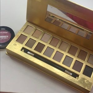 Eyeshadow Palette and Mini Shimmer Shadow